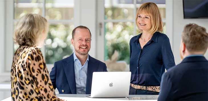 EllisonsProperT's tweet image. We are travelling down to London for the UK Property Awards. Ellisons have been nominated in two categories - Consultancy Scotland &amp;amp; Consultancy - Marketing. It means a huge amount to a young company being recognised by leading market experts. 😄
#property #marketing #edinburgh