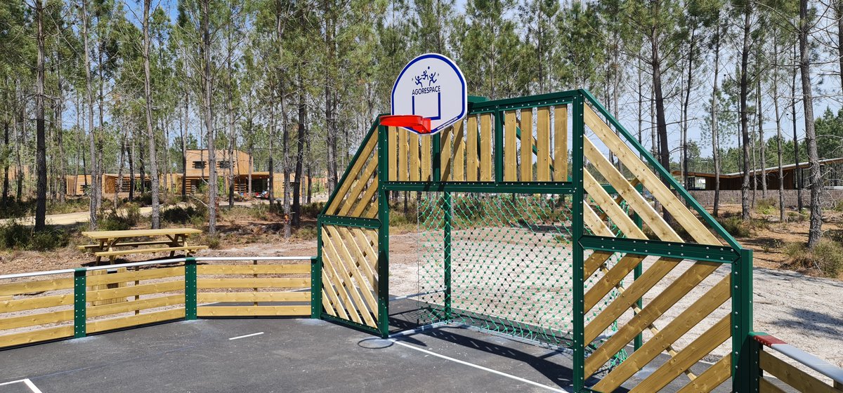 "Hôtellerie de plein air" -> Préparez la prochaine saison en installant un terrain multisports ou sein de votre camping ou club de vacances ! 
agorespace.com

  #camping  #clubvacances #villagevacances #Agorespace