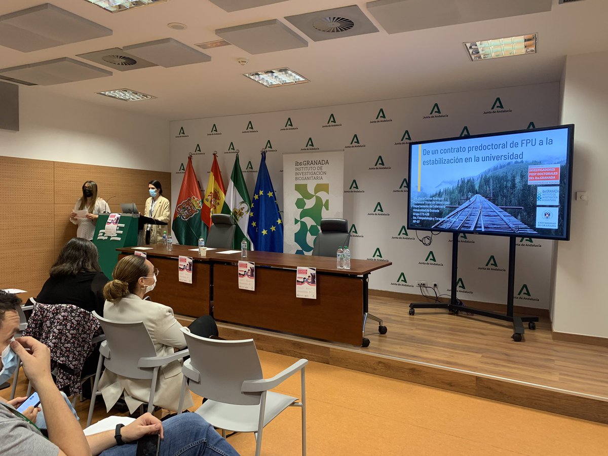 Intervienen en el primer bloque "Acceso a la Universidad" con unas breves ponencias:

🗣️Rosa María Tapia Haro
🗣️Inas H. Faris Al Azzawi
🗣️Elena López-Isac
🗣️María Correa Rodríguez <a href="/MCorreaRodriguz/">María Correa-Rodríguez</a>

<a href="/hospital_hvn/">HUVN</a> <a href="/clinicogranada/">Hospital Universitario Clínico San Cecilio</a> <a href="/EASPsalud/">Escuela Andaluza SP</a> <a href="/CanalUGR/">Universidad Granada</a>