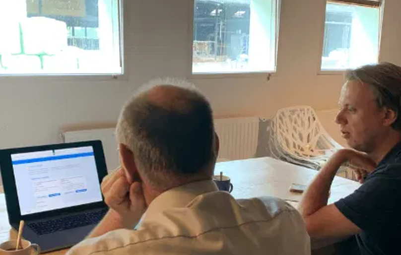 sogetilabs's tweet photo. Want to know how the #Thinkubator approach can deliver a working application that solves a business problem and meet users’ needs fast? Find out in this blog. https://t.co/qyjZyAXuP3 https://t.co/n45KZkTtA2