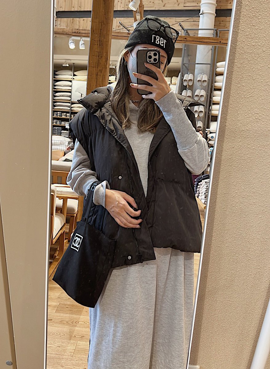 yr820_p's tweet photo. 妊婦健診だったよん👶🏼
メロンと同じ重さらしい🍈
帰りに無印キンパ買えて幸🫶🏽 https://t.co/nWwBB4j2TL
