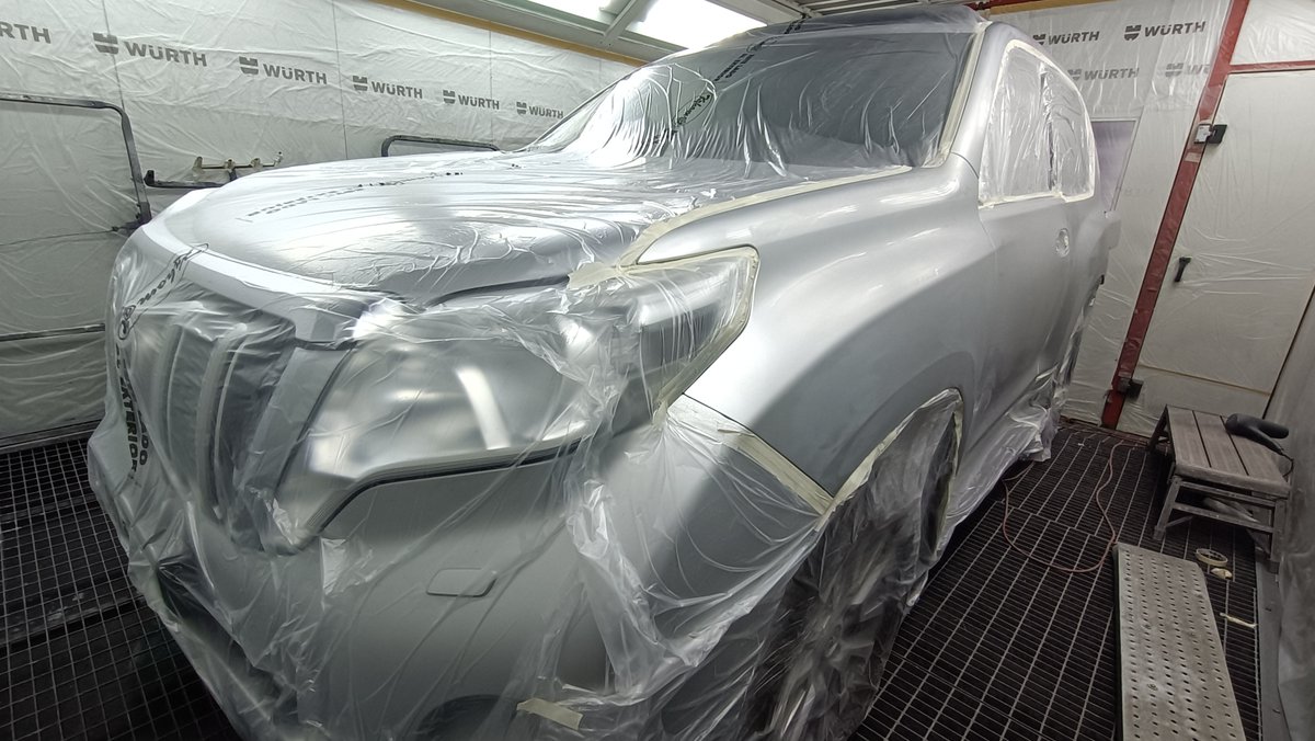 aiko_motor's tweet photo. ¡Así de increíbles dejamos vuestros coches en el #taller ! 👏
Tras repararlo y realizar una chapa y pintura completa… el #Toyota #LandCruiser lucía así de bien 🔥

#toyotalandcruiser #tallermecanico #taller #madrid #tallermadrid #chapaypintura #tallerchapaypintura #toyotalife https://t.co/u4ngfRMxum