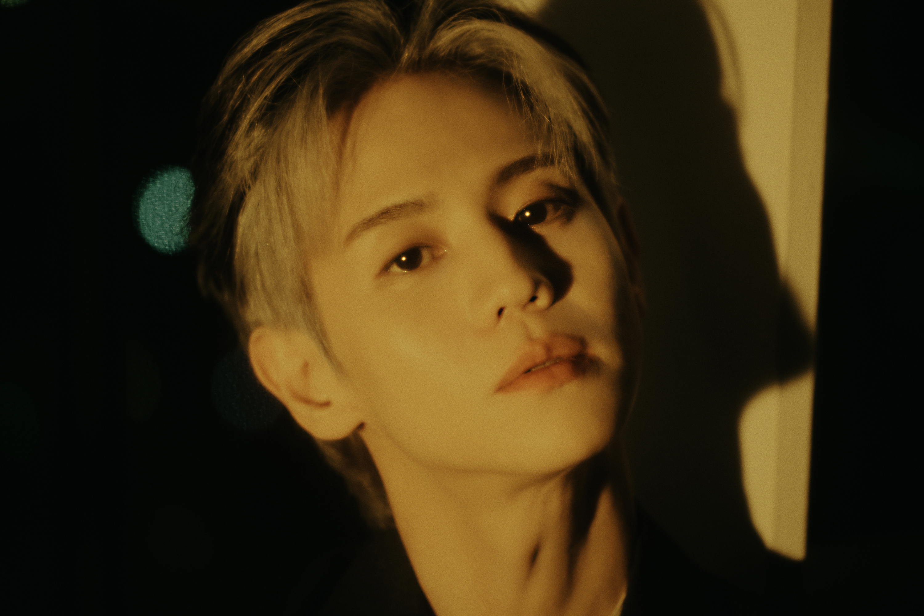 FgJg9MOaUAAKKc-?format=jpg&name=4096x4096