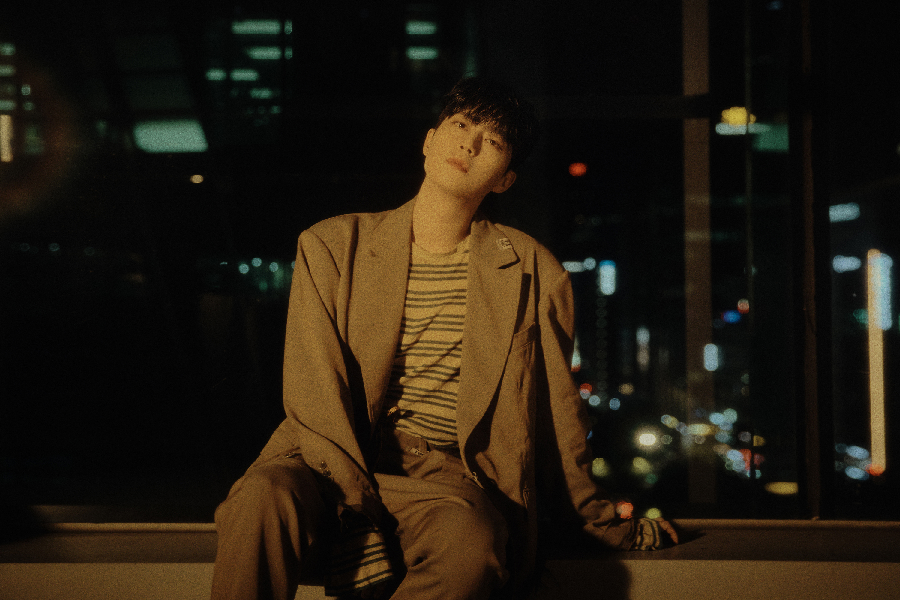 FgJguzYaUAAHx5W?format=jpg&name=4096x4096