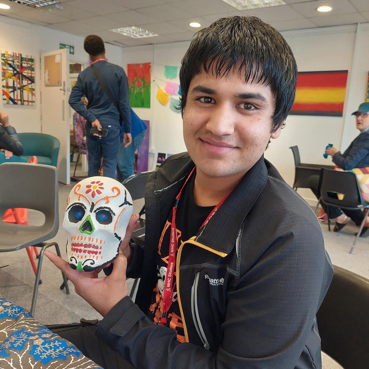 junction_c's tweet image. Come &amp;amp; celebrate Halloween, Day of the Dead, the opening of #EventIsland #Stevenage and more with us tomorrow, Sat 29 Oct, 11am-4pm! Lots of crafty things to make &amp;amp; do. With the wonderful Butterfly Volunteers at Lister Hospital and @lovestevenagetc @StevenageBetter. 💀 🎨 ✂️ 🎉