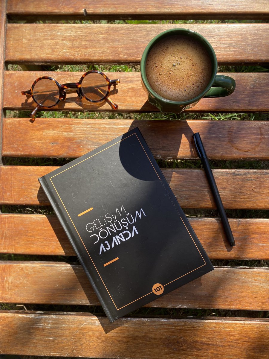 İstediğiniz gibi zamanlayacağınız Gelişim &amp; Dönüşüm ajandamız web sitede satışta!
#gelisimdonusum #ajanda #kişiselgelişim