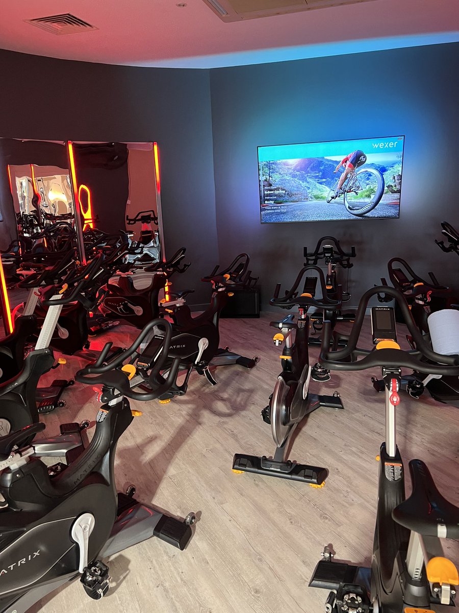 Big thanks <a href="/BicHotelSpa/">Bicester Hotel, Golf and Spa</a> for allowing <a href="/OUFCOfficial/">Oxford United</a> to use their brilliant new spin studio and pool for our recovery session yesterday #sportscience