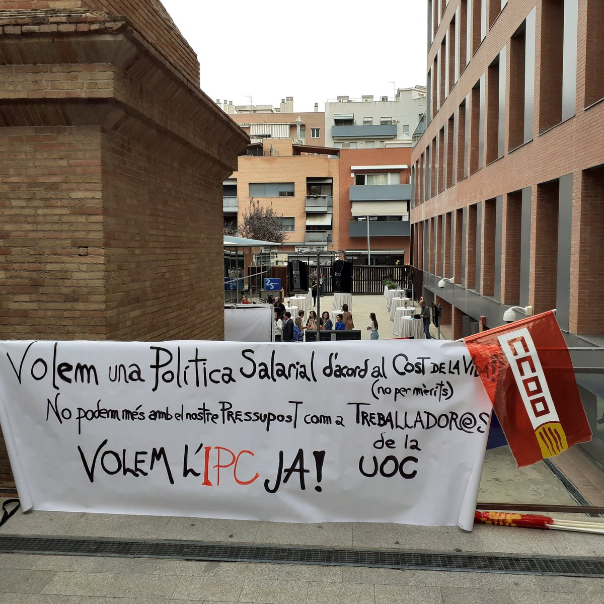 estrelles14's tweet photo. Ho tenim molt clar

#UOCIPC
@ComiteFUOC 
@CCOOeducacio 
#orgullCCOO https://t.co/MywfwnwAAl