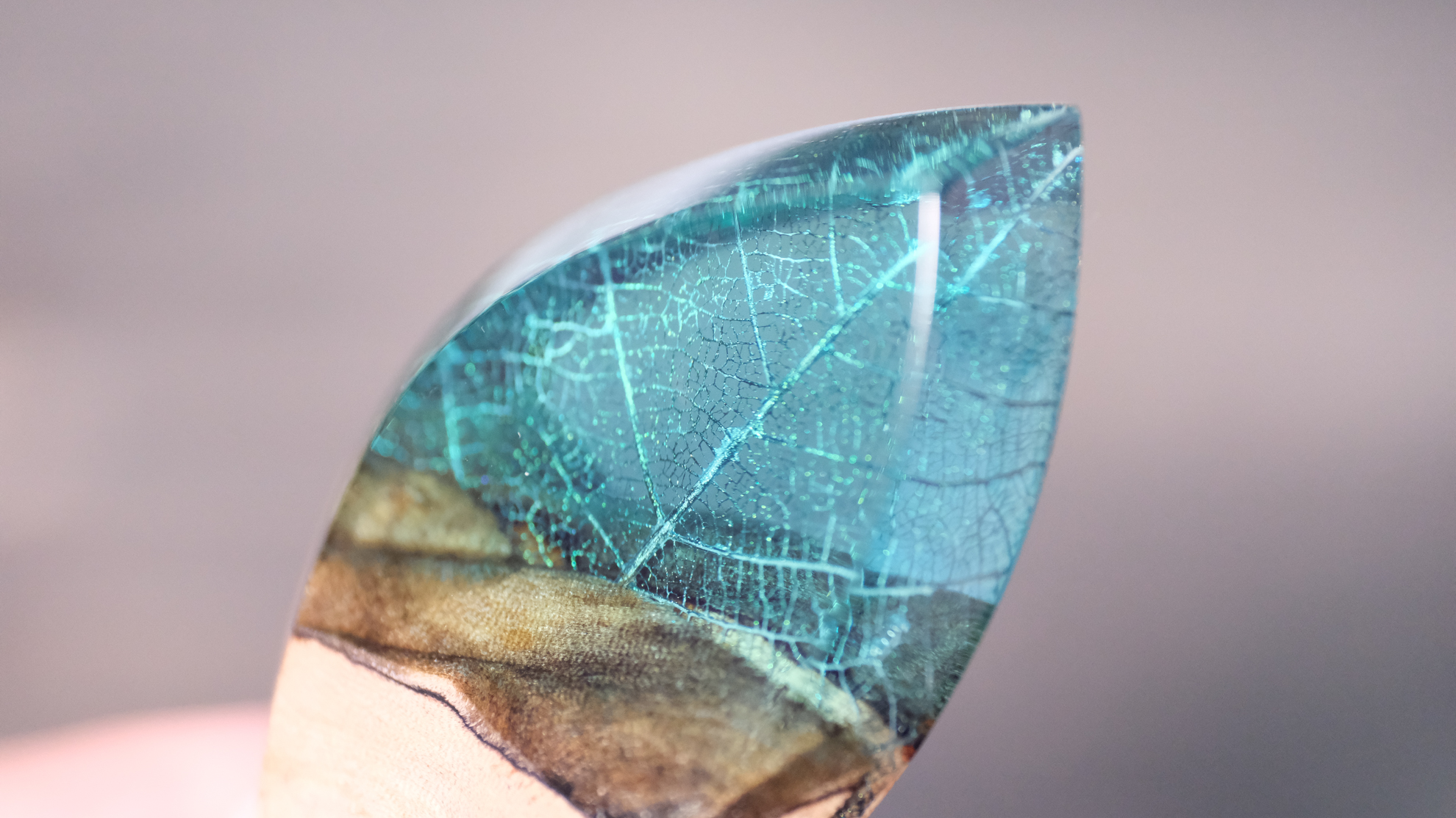 y*可様 753works/エデンリフの葉脈石