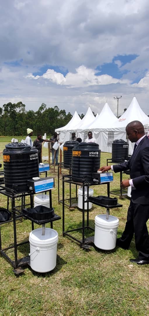 Uganda Water & Sanitation Network 🇺🇬 (@uwasnet) on Twitter photo It is the National Commemoration of the Global Handwashing Day today in Bwizibwera Town Council, Mbarara District. UWASNET is present together with <a href="/min_waterUg/">MINISTRY OF WATER AND ENVIRONMENT 🇺🇬</a> <a href="/MinofHealthUG/">Ministry of Health- Uganda</a> <a href="/Parliament_Ug/">Parliament of Uganda</a> <a href="/PlanUganda/">Plan International Uganda</a> <a href="/SimaviNL/">Simavi</a> <a href="/Amref_Uganda/">Amref Health Africa in Uganda</a> <a href="/IRCWASHUg/">IRCWASH Uganda</a> <a href="/USAIDUganda/">USAID Uganda</a> <a href="/FieldsofLife/">Fields of Life</a> <a href="/DrNabaasa/">Dr Herbert Nabaasa, PhD</a> It is the National Commemoration of the Global Handwashing Day today in Bwizibwera Town Council, Mbarara District. UWASNET is present together with <a href="/min_waterUg/">MINISTRY OF WATER AND ENVIRONMENT 🇺🇬</a> <a href="/MinofHealthUG/">Ministry of Health- Uganda</a> <a href="/Parliament_Ug/">Parliament of Uganda</a> <a href="/PlanUganda/">Plan International Uganda</a> <a href="/SimaviNL/">Simavi</a> <a href="/Amref_Uganda/">Amref Health Africa in Uganda</a> <a href="/IRCWASHUg/">IRCWASH Uganda</a> <a href="/USAIDUganda/">USAID Uganda</a> <a href="/FieldsofLife/">Fields of Life</a> <a href="/DrNabaasa/">Dr Herbert Nabaasa, PhD</a>