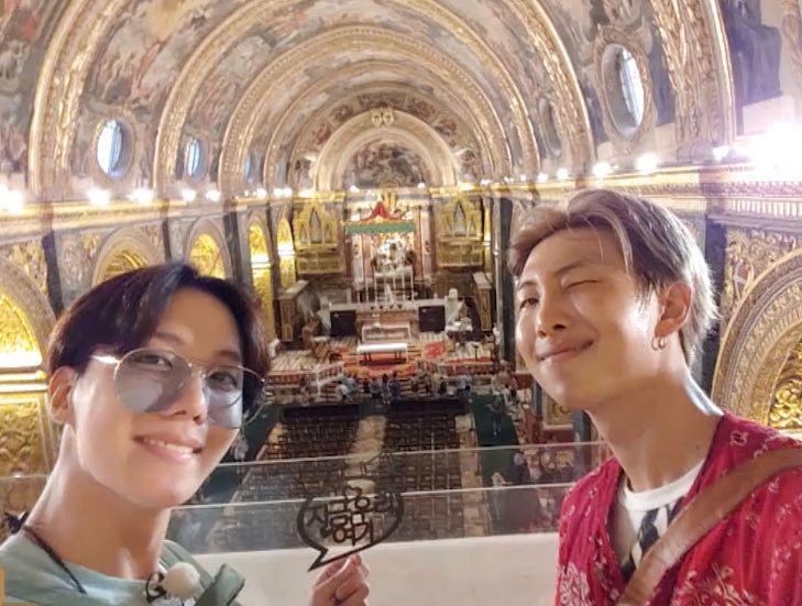 dailyofbanqtan's tweet photo. namseok babies ! https://t.co/lF3n69zTsa