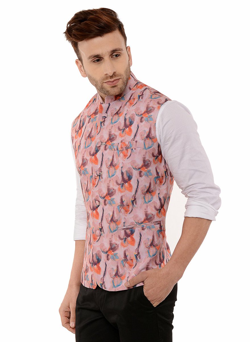 AASHISH69431580's tweet photo. Buy Hangup Men's Party Printed Waist Coat https://t.co/NMqisO1QQX
#mensfashion #menswear #jacketformen #blazersformen https://t.co/sPiqmad1Qc