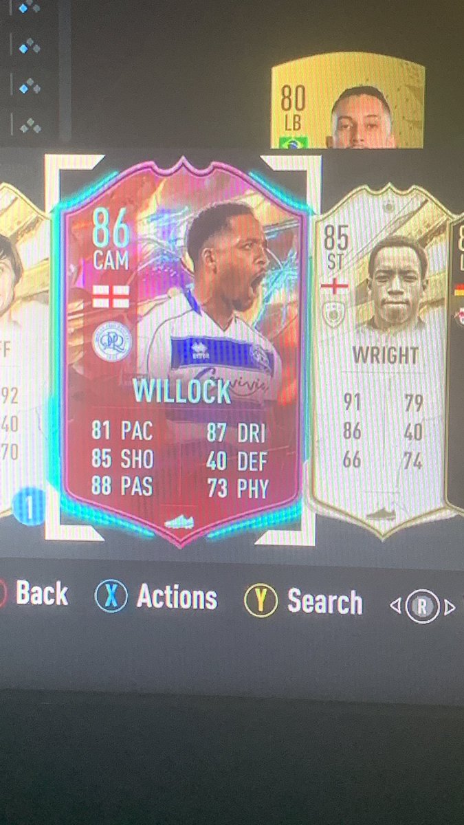 QPRDP's tweet image. Never done a squad builder so quick in my life @QPR #QPR