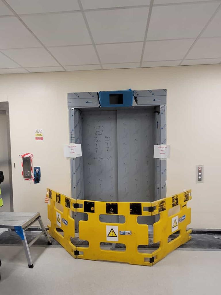 MDConstruction_'s tweet photo. RVI Newcastle 
Lift entrance works included building blockwork, nibs for architrave to fit to back filling architraves, plastering and decoration works. #Lift #escalator #Construction #hoardings https://t.co/BSIoYOk0AK