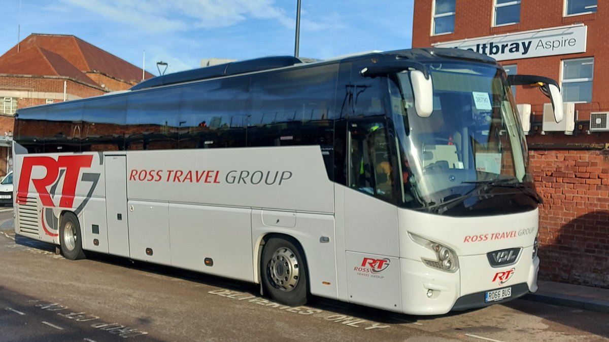 Shaun__92's tweet photo. Ross Travel - VDL Futura 2 - FHD2-129.365 - RO66 BUS on Rail Replacement for Northern #northerntrains #northern #railreplacement #railreplacementcoach #2P11 #doncaster #thornesouth #scunthorpe #vdl #futura2 #rosstravelgroup #rosstravel @northernassist https://t.co/4QbIumGP1i