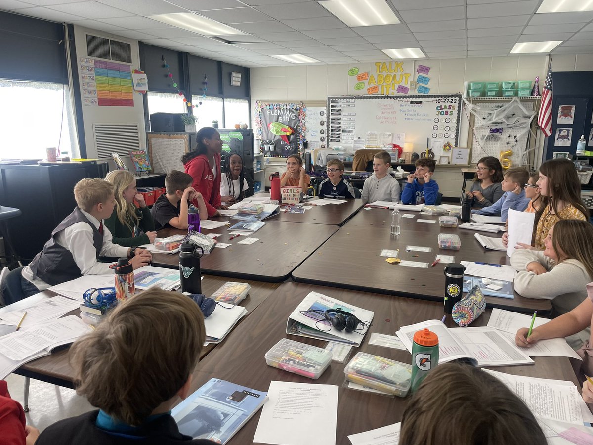 JennaFleming81's tweet photo. My Ss rocked their Socratic Seminar yesterday! They came prepared and shared great thinking on how wordplay can cause humor and confusion. They even got to share some jokes/riddles with each other and discussed their wordplay. #flemingforce @WeAreUnionSTEAM https://t.co/dNM3UToz79