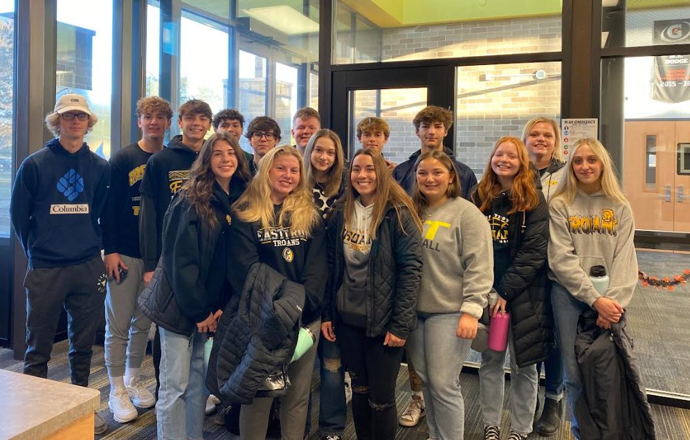 ETCSD's tweet photo. The East Troy High School Student Cabinet hosted the RVC Leadership Conference at UW-Whitewater for over 100 high school students and teachers from the Rock Valley Conference last week! #ETlearningignitED #UWWhitewater #RockValleyConference #RVC #ETHS23 https://t.co/3npHJ2MTzR
