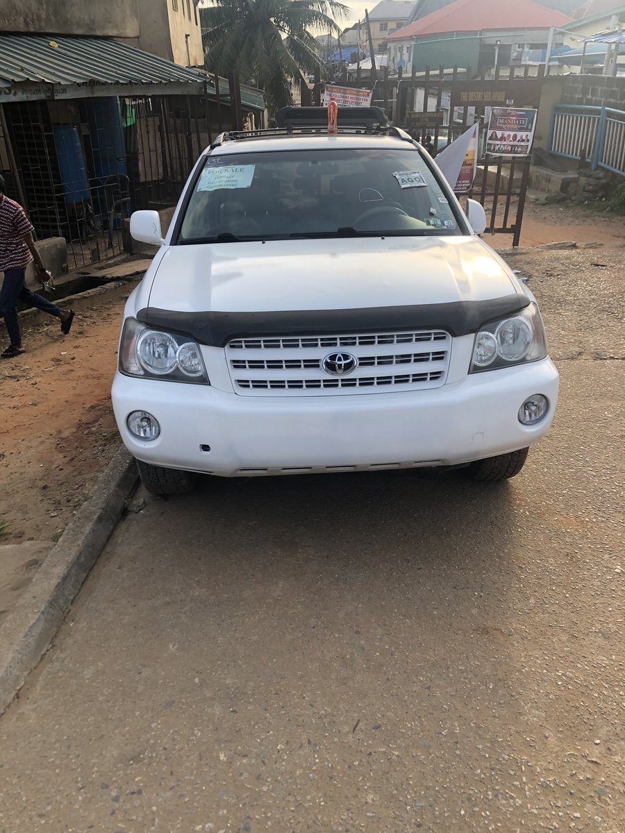 Officialsamuelt's tweet photo. 2001 foreign used Toyota Highlander for sell Lagos deal 4.2m https://t.co/CmlY5N0qGy