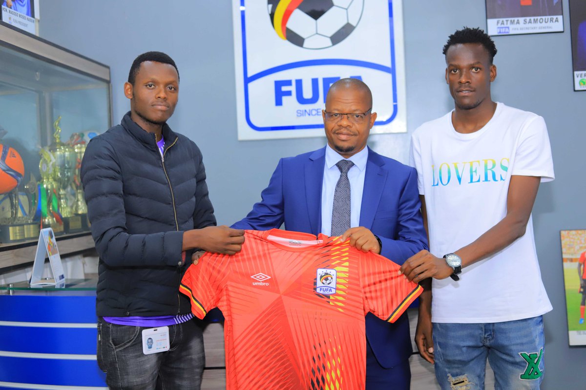 Thank you @OfficialFUFA and president Hon @MosesMagogo for appreciating my work .You have indeed appreciated the impact of sports photography to beautiful game of football. A personalized @UgandaCranes jersey and 500,000UG cash. What a motivation!. 📸 @OfficialFUFA