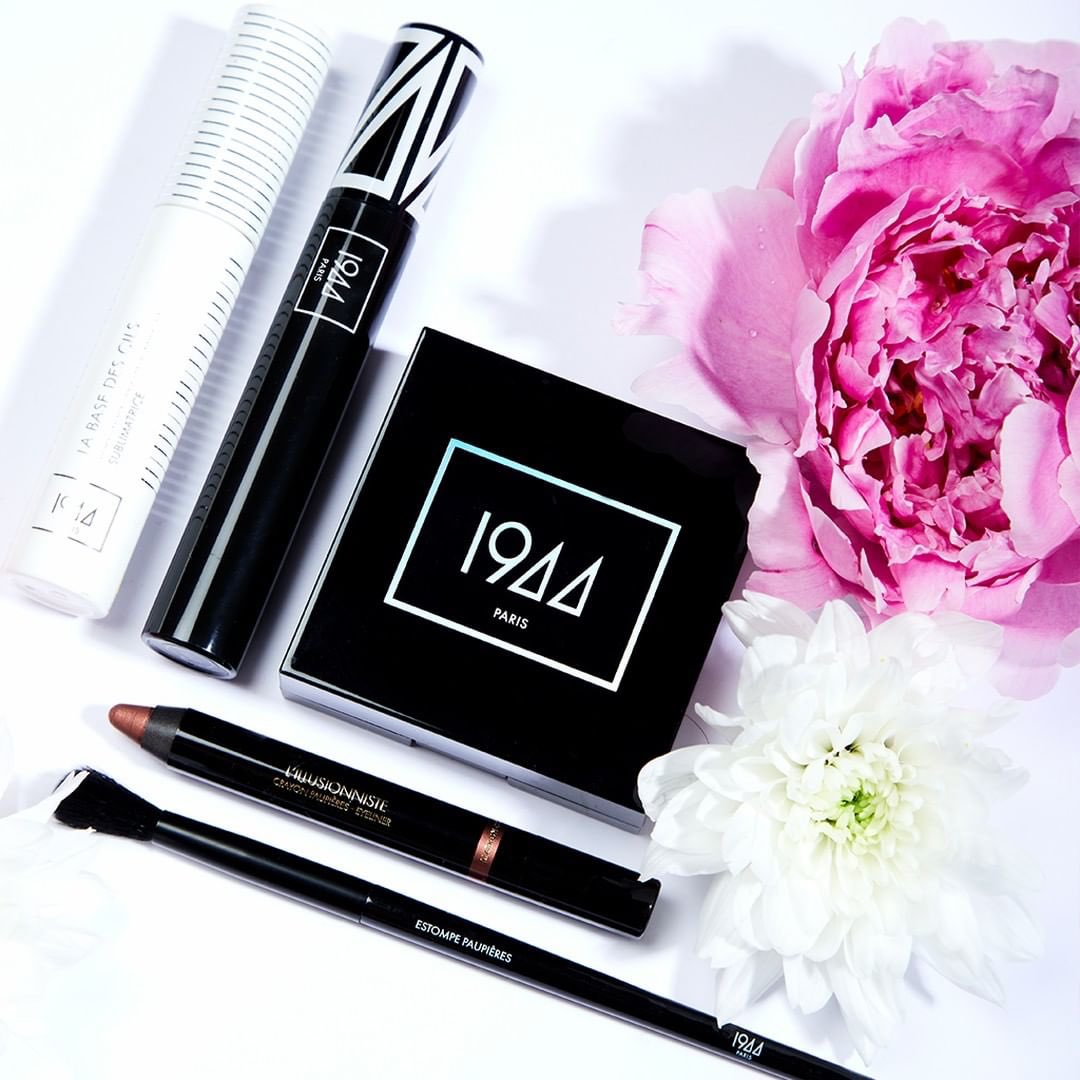 SolentineC's tweet photo. Los productos de #1944Paris que no pueden faltan en tu neceser:
🌟La Base des Cils
🌟Le Mascara Volume Intense
🌟L'Illusioniste
🌟Pinceau Estompe Paupières
¡Para más info visita nuestro instagram! https://t.co/GQ4lMxqz97