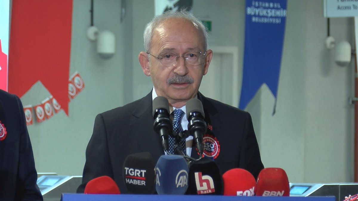 Kılıçdaroğlu: Bir ittifakız, 6 lider bir aradayız

ensiyasihaber.com/siyaset/kilicd…