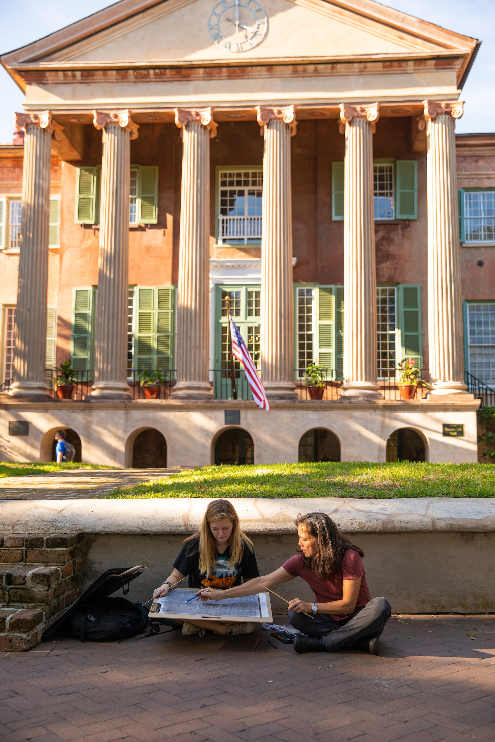 CofC Announces President's List and Dean's List for Spring 2022