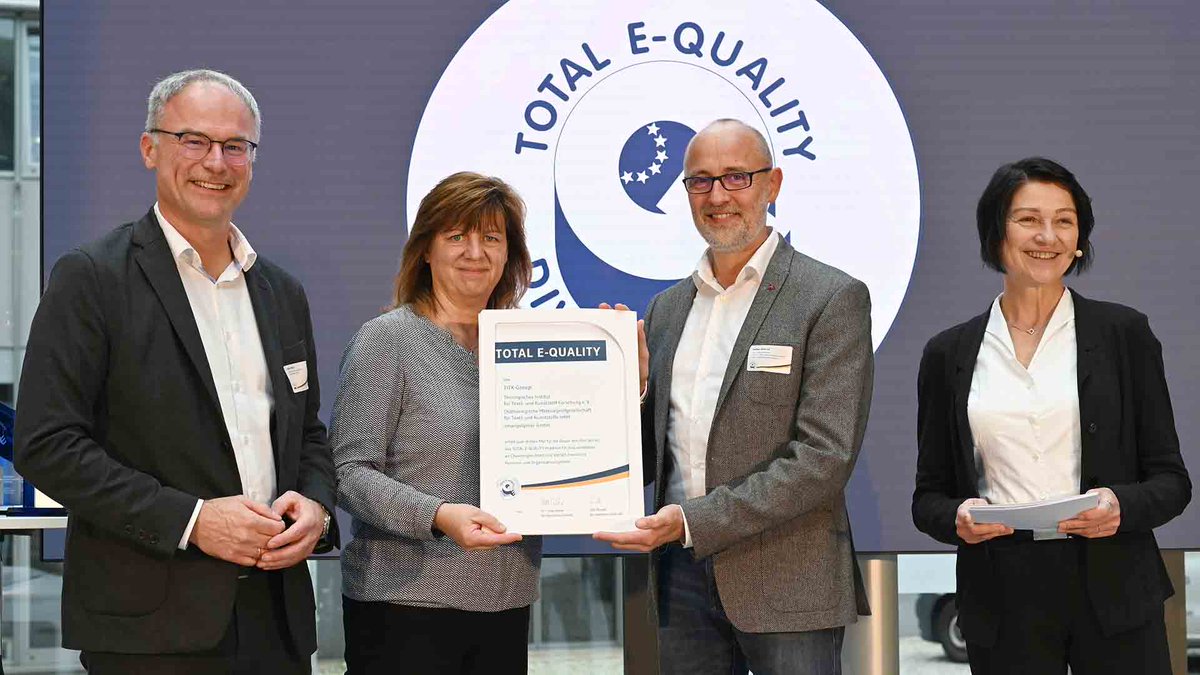 Wir sind stolz auf das bereits 3. TOTAL E-QUALITY Prädikat vom <a href="/TEQ_eV/">TOTAL E-QUALITY</a> für #Chancengleichheit und #Vielfalt im Beruf. Die Herausforderungen einer zukunftsgerichteten Personalpolitik wachsen. Deshalb arbeiten wir daran, immer noch besser zu werden.
#teq22
bit.ly/3DFpSeA