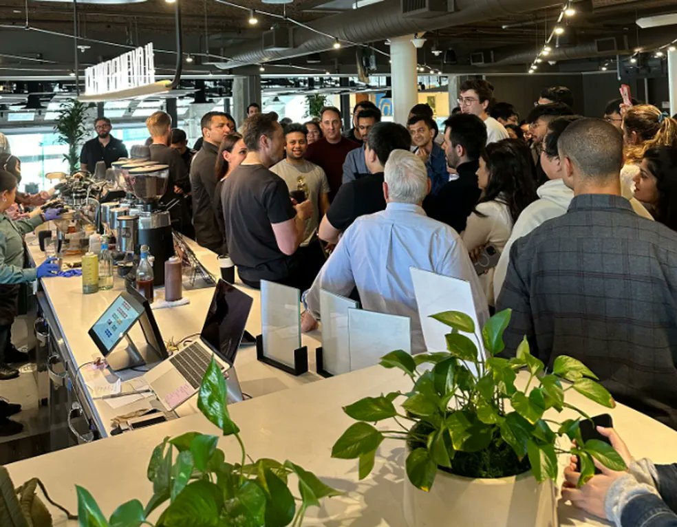 on Twitter "Upper left corner."