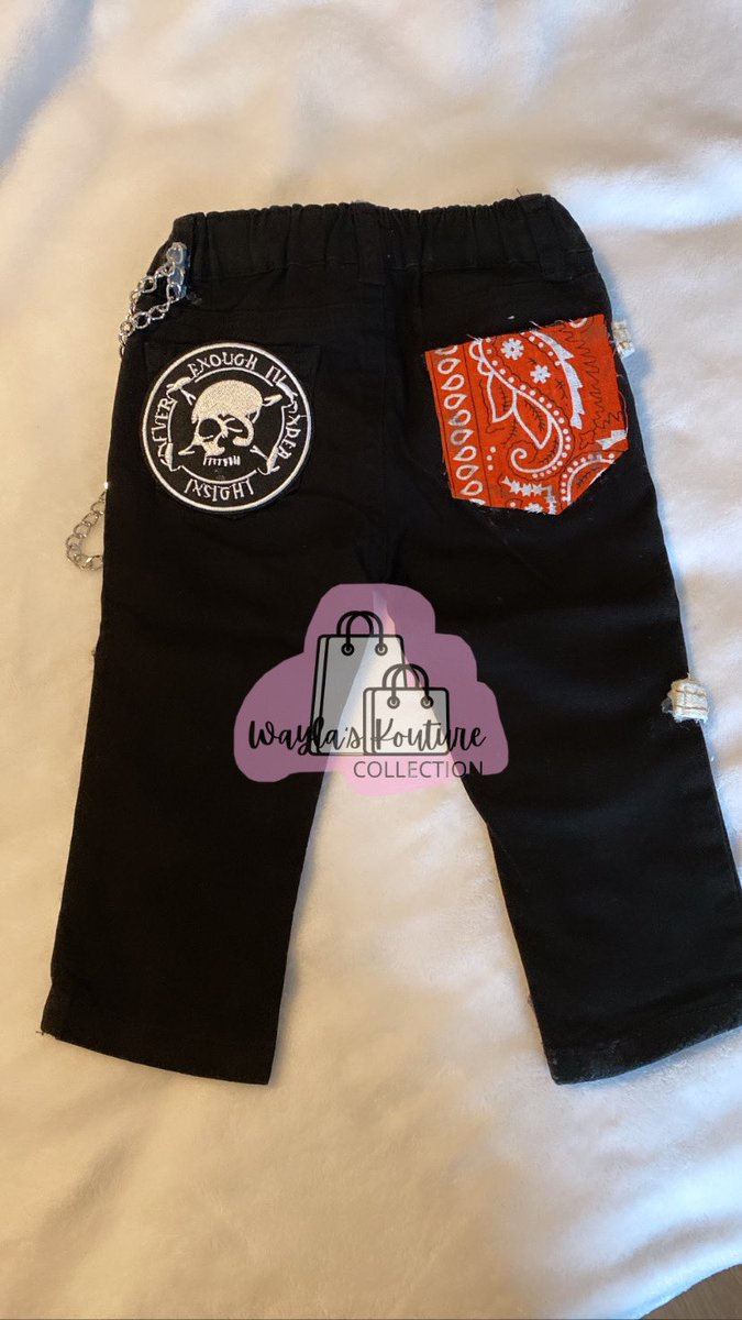 waylaskouture's tweet photo. Harley Davidson CUSTOM jeans 🧡🖤🤍🏍🏁I really outdid myself w these🤩 🐦:@waylaskouture 
📸:@waylaskouture https://t.co/gbKnkBYk2U