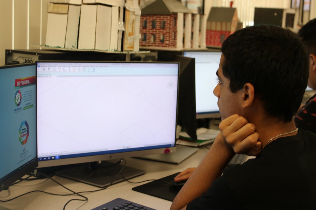 We had some great visitors in <a href="/MiddletonSTEM/">MiddletonHighSchool</a> today. Three 8th graders came to shadow in the Land of the Tigers.