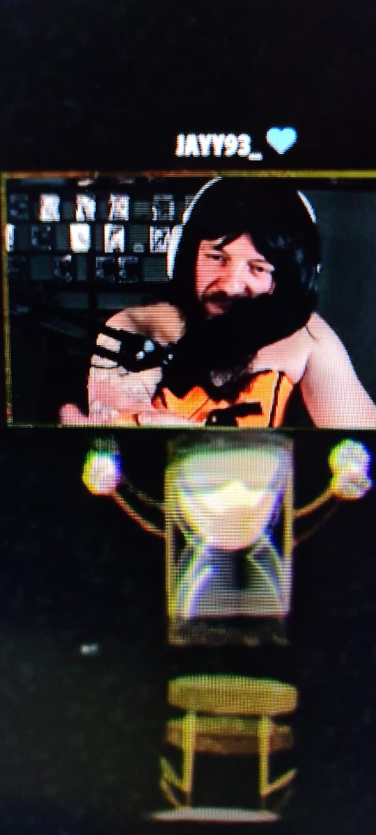 bigguychris's tweet photo. @ItzSmerf ...don't come....save yourself https://t.co/EvdGdJNVdE