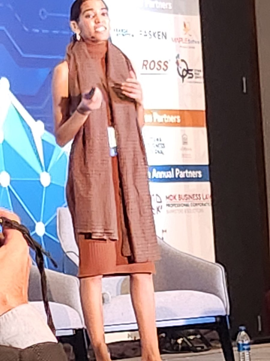 JenFrancis261's tweet image. Great to see #SheBoot alumnae #Marlow pitching as part of @TiEcon women!