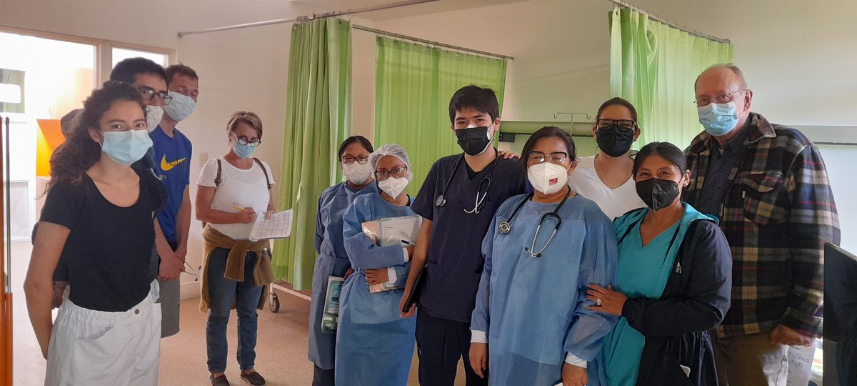 Dag 4van het plastisch chirurgie operatieproject o.l.v. Dr.Reinier van Twisk. En de dag begon met visitelopen op de afdeling. 4 kinderen konden naar huis en 6 worden er vandaag geopereerd.