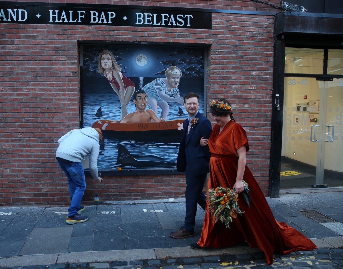 Mal McCann (@malmccann) on Twitter photo The final instalment in The Friend at Handās series of satirical murals unveiled in #belfast <a href="/CQBelfast/">#CathedralQuarterBelfast</a> <a href="/doybelfast/">DukeofYorkBelfast</a> <a href="/BelfastHourNI/">#BelfastHour</a> <a href="/irish_news/">The Irish News</a> <a href="/TheFriendAtHand/">The Friend At Hand</a> The final instalment in The Friend at Handās series of satirical murals unveiled in #belfast <a href="/CQBelfast/">#CathedralQuarterBelfast</a> <a href="/doybelfast/">DukeofYorkBelfast</a> <a href="/BelfastHourNI/">#BelfastHour</a> <a href="/irish_news/">The Irish News</a> <a href="/TheFriendAtHand/">The Friend At Hand</a>