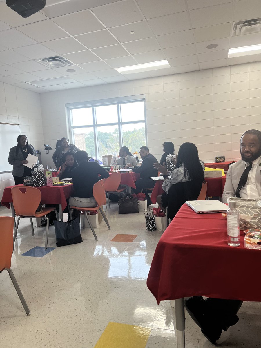 HavenHornets's tweet photo. Haven was the proud host of The  Transformation Team’s Assistant Principals and Principals team meetings today. Today was team picture day in addition to meaningful collaboration and planning sessions. @SCCPSS_T_Team https://t.co/zYASYC3eON