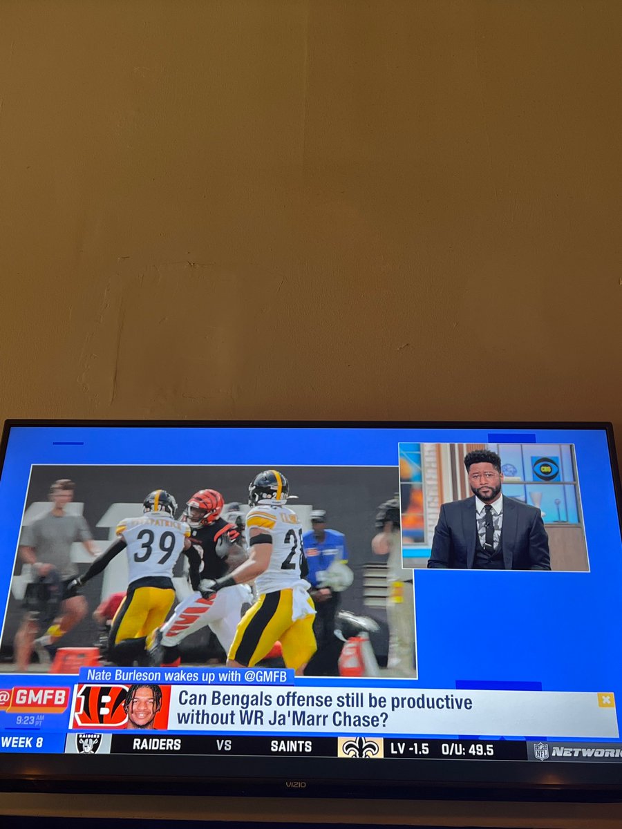 ochocinco's tweet photo. Yes, we have the best receiving corp/depth in the NFL 🏈 https://t.co/9Sa4txevam