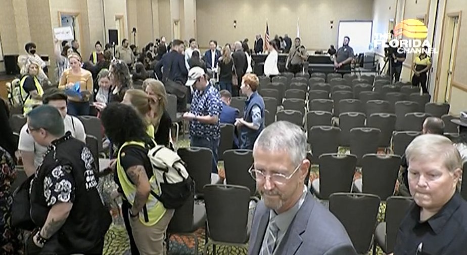 At workshop of the Florida Boards of Medicine and Osteopathic Medicine Joint Rules/Legislative Committee, chair shuts down public comment. Members of the crowd protest. "There'll be blood on your hands." thefloridachannel.org