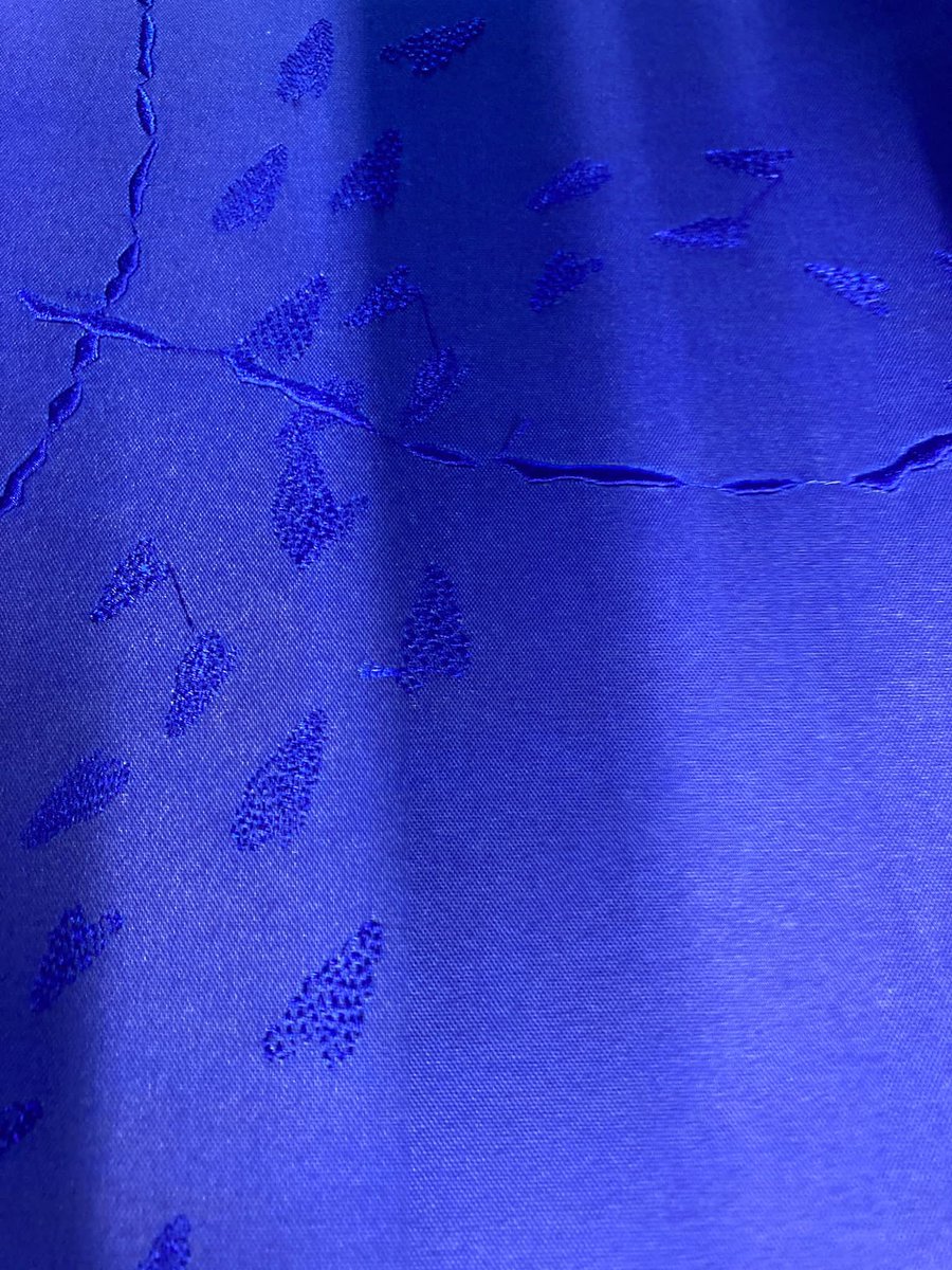 PEROUparis's tweet photo. EUROPE AUGMENTÉE. Premiers gestes de broderie dans l’épaisseur du pavillon maritime de l’Avenir. Sous la gouverne de @wecamefrom1 en collaboration avec @SINGA_FRANCE aux beaux-arts de Saint-Etienne. #navireavenir #sosmediterranee #pilotesvolontaires #vplp https://t.co/8s1bvd6IHS