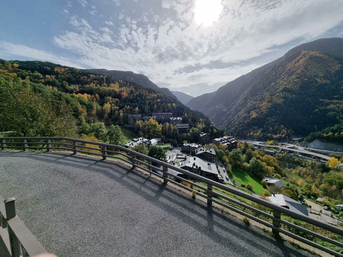 jecbosch14's tweet image. Diferents vistes des d&apos;Anyós cap a Sispony i les Dues Valires 🤩❤️🇦🇩
#anyos #duesvalires #sispony #andorra #andorrabloggers