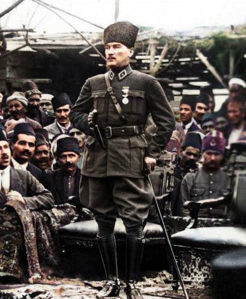 Ebedi Cumhurbaşkanı Gazi Mustafa Kemal ATATÜRK 28 Ekim 1923