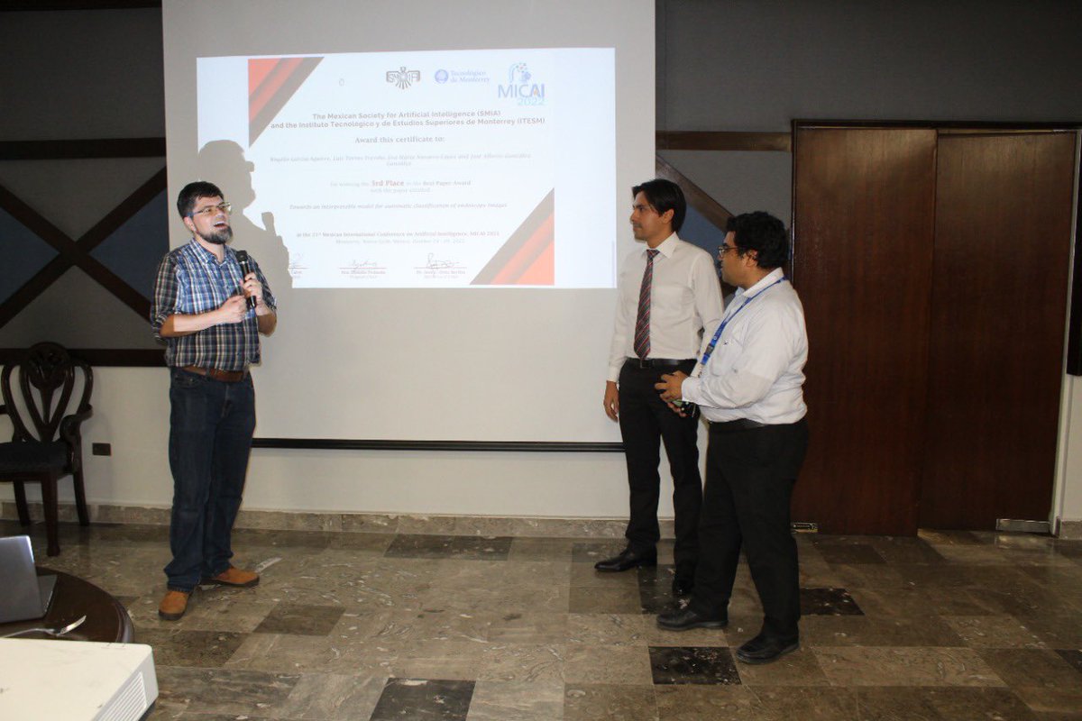 smia_mx's tweet photo. 🔴 21 st Mexican International Conference on Artificial Intelligence

SMIA President, Francisco Hiram Calvo Castro (@frantishek), awarded the best papers awards presented at #MICAI2022 🥇🥈🥉

Congratulations to all the awardees 🎉👏🏼 https://t.co/hx9dRG6yaG
