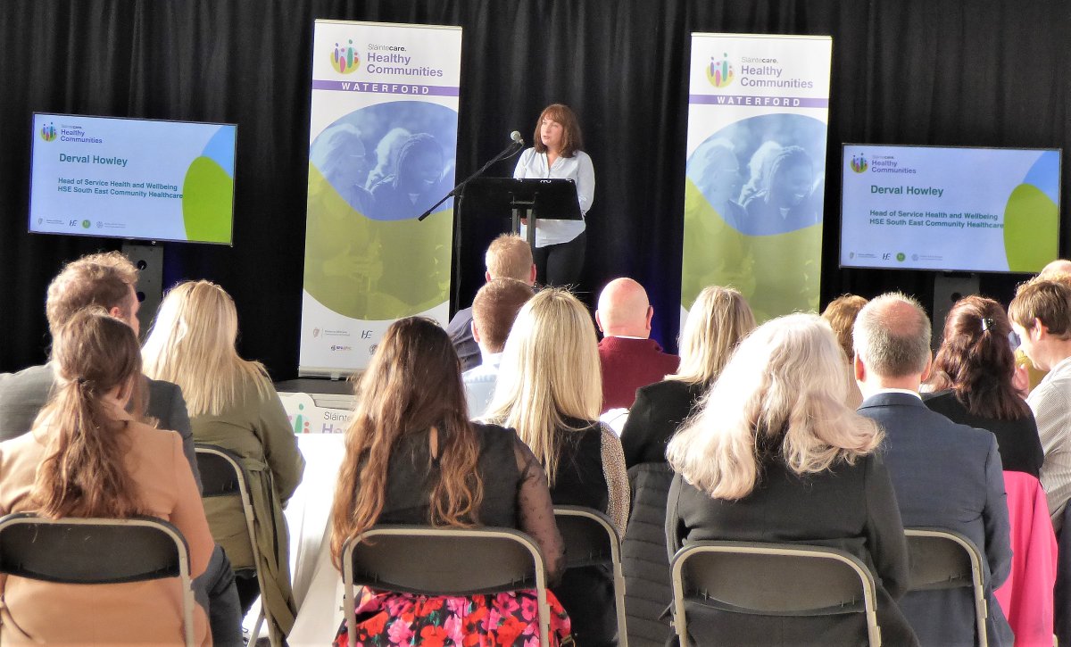 SouthEastCH's tweet photo. SECH Acting CO Catherine Neary + Head of Health &amp; Wellbeing Derval Howley &amp; colleagues joined @WaterfordCounci local Family Resource Centres &amp; Minister @MaryButlerTD today to launch Sláintecare Healthy Communities for #Waterford 

See https://t.co/2l6WJrneqv https://t.co/shzo4Y3N6F