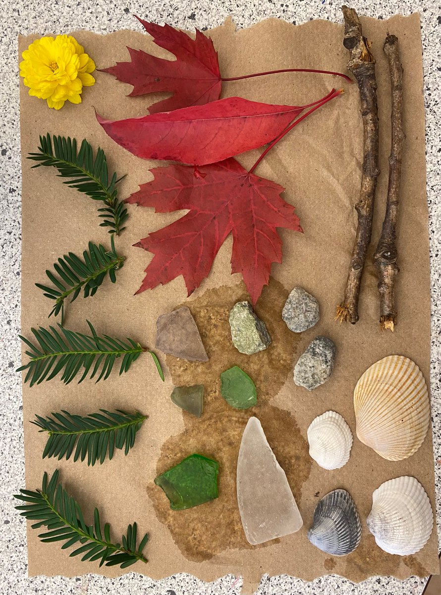 Yesterday, our Grade 6 students took advantage of the gorgeous fall weather by taking a stroll through neighboring Blackstone Park. Along the way, they gathered materials for their found-object amulets, which they will soon be incorporating into a ceramic sculptural piece.