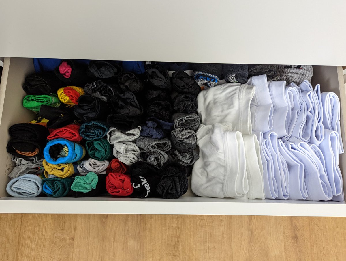 🔒 81

A new chapter of this boy's life is starting now. Have a look into his underwear drawer from yesterday vs the one he has from now on! 😳
