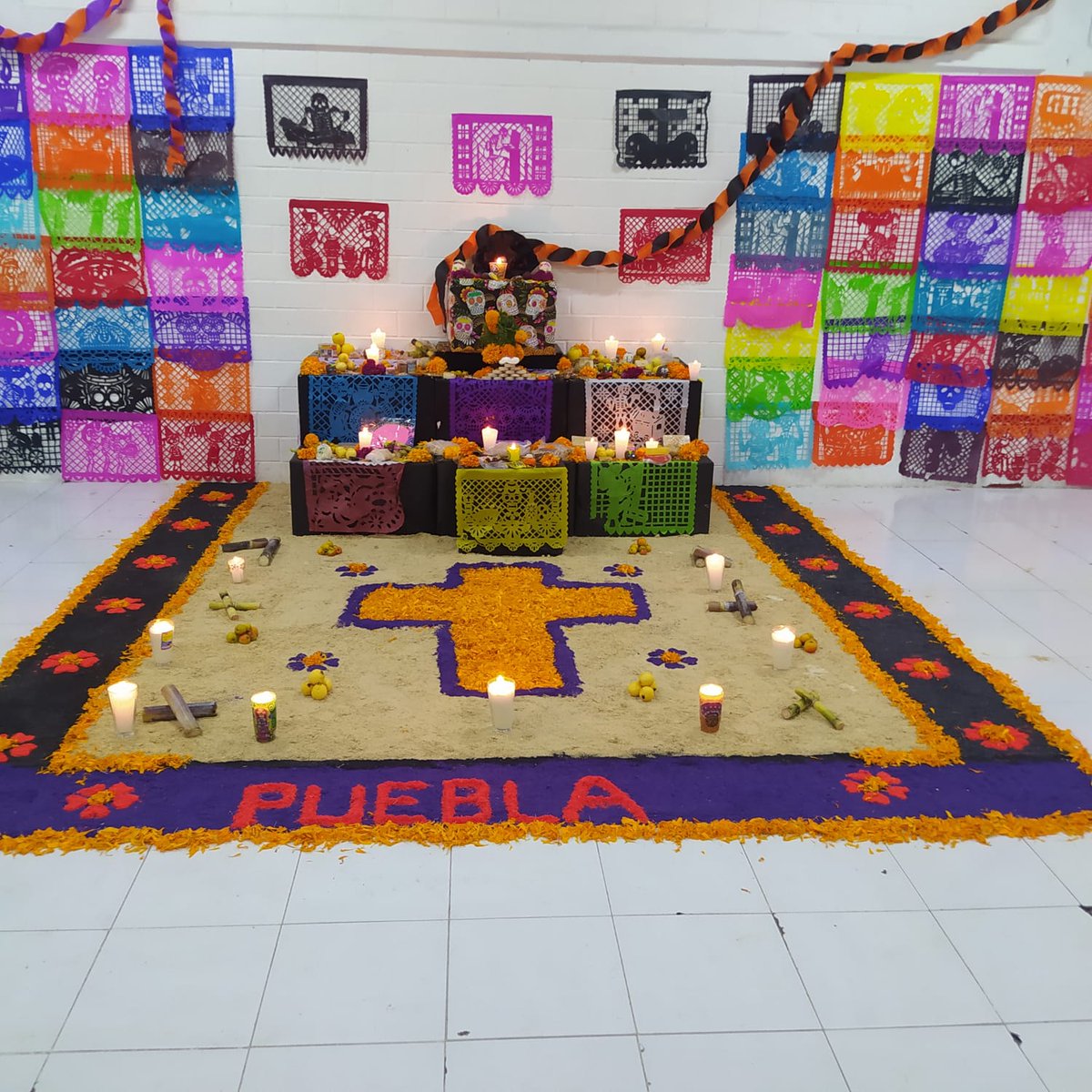oficial118's tweet photo. ayer se llevó a cabo el festival de día de muertos, con nuestros alumnos del turno vespertino, fomentando así la importancia de las tradiciones de nuestra comunidad.#DiaDeMuertos
@DeSubdireccion @SGGEdomex @zonabg53 @IsraelJeroL @hectorhesilva https://t.co/PoPiq3r6hf