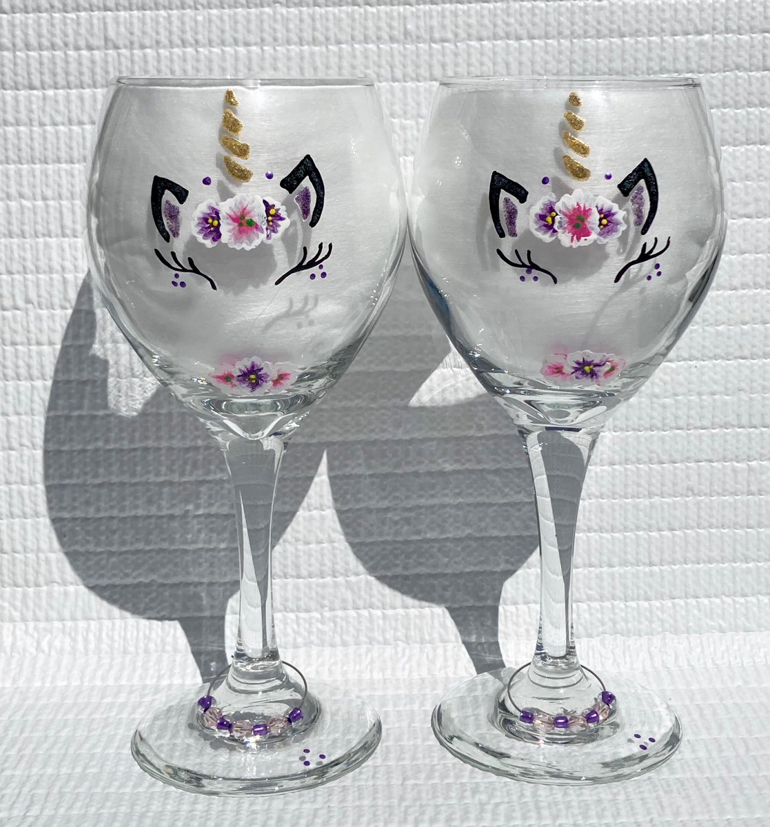 Christmas gift idea etsy.com/listing/119058… #unicornglasses #Christmas2022 #christmasgifts #TMTinsta #wineglasses #giftsforher #unicorngift