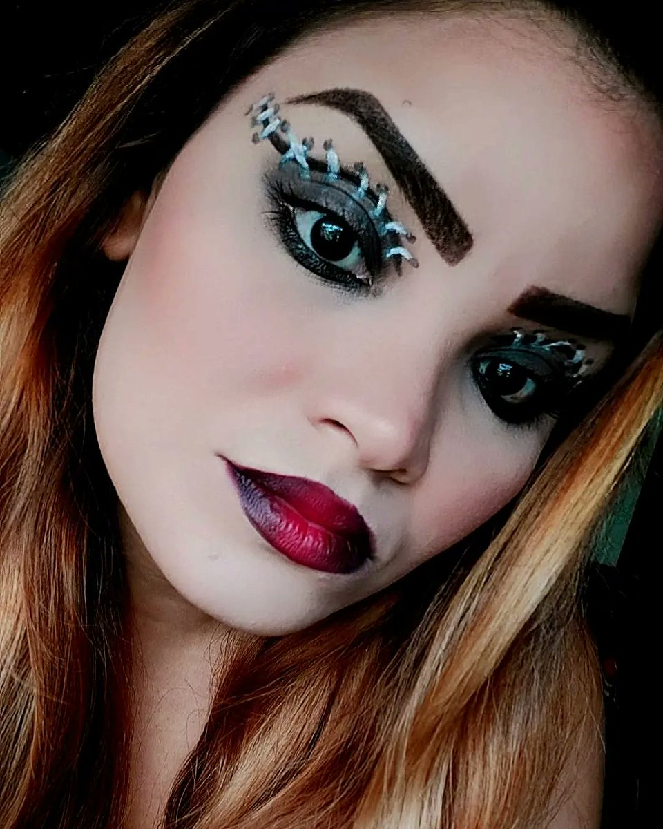 RosaMar19267080's tweet photo. Maquillaje de halloween 🎃 
👻👻👻👻
#makeup
#maquillaje #amorporelmaquillaje #lovemymakeup❤️ #bbwcosmetics #puertorriqueña #halloween #halloweenmakeuplooks #halloween2022 #halloweenmakeup #halloweenlooks #makeuptransformations #maquillajedehalloween🎃🎇 https://t.co/DqatQ8OOdV
