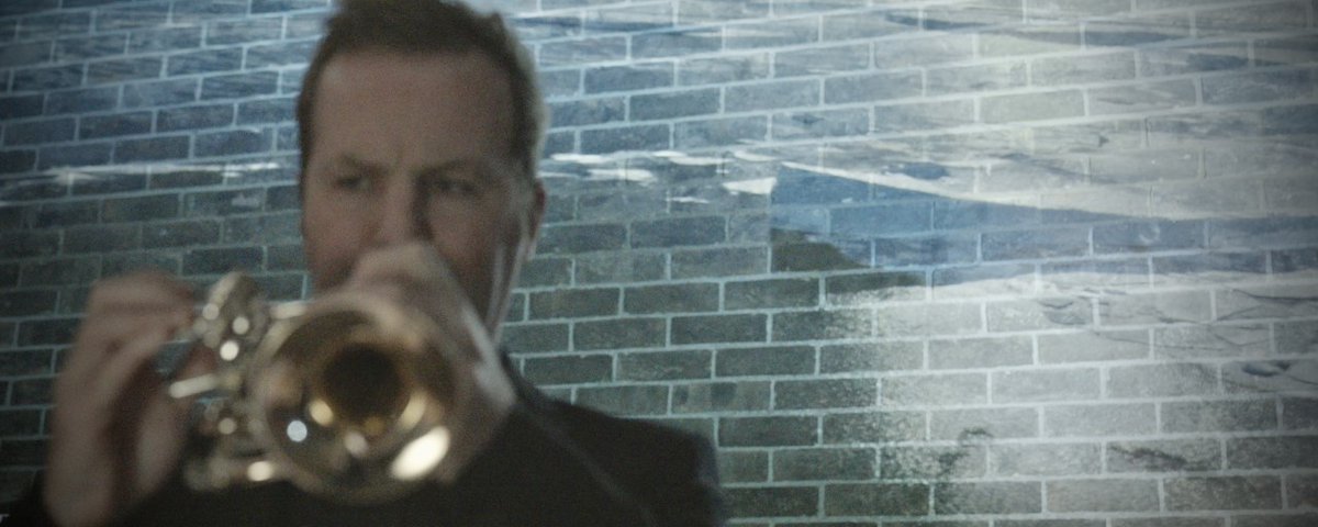 Crazy nightime filming session with <a href="/SDesbruslais/">Simon Desbruslais</a> &amp; <a href="/tombesleyfilm/">Tom Besley</a> in the dark and atmospheric chapel <a href="/ChurchillCol/">Churchill College</a>.

We're making a music video of a piece composed onto a @BAS_news map of an iceberg path. Last post from the burning deck of a melting iceberg.

Released soon!