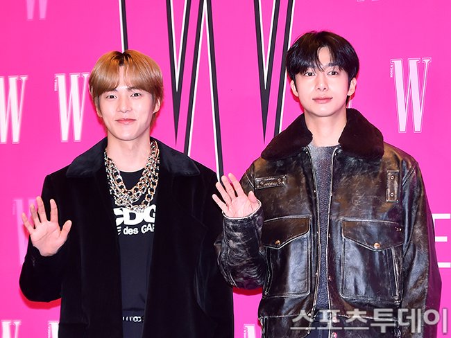 ArchiveChw's tweet photo. Hyungwon &amp; Minhyuk MONSTA X at ‘LOVE YOUR W’ event today  @OfficialMonstaX

#LoveyourW2022 #HYUNGWON https://t.co/qsK9kzfrTW