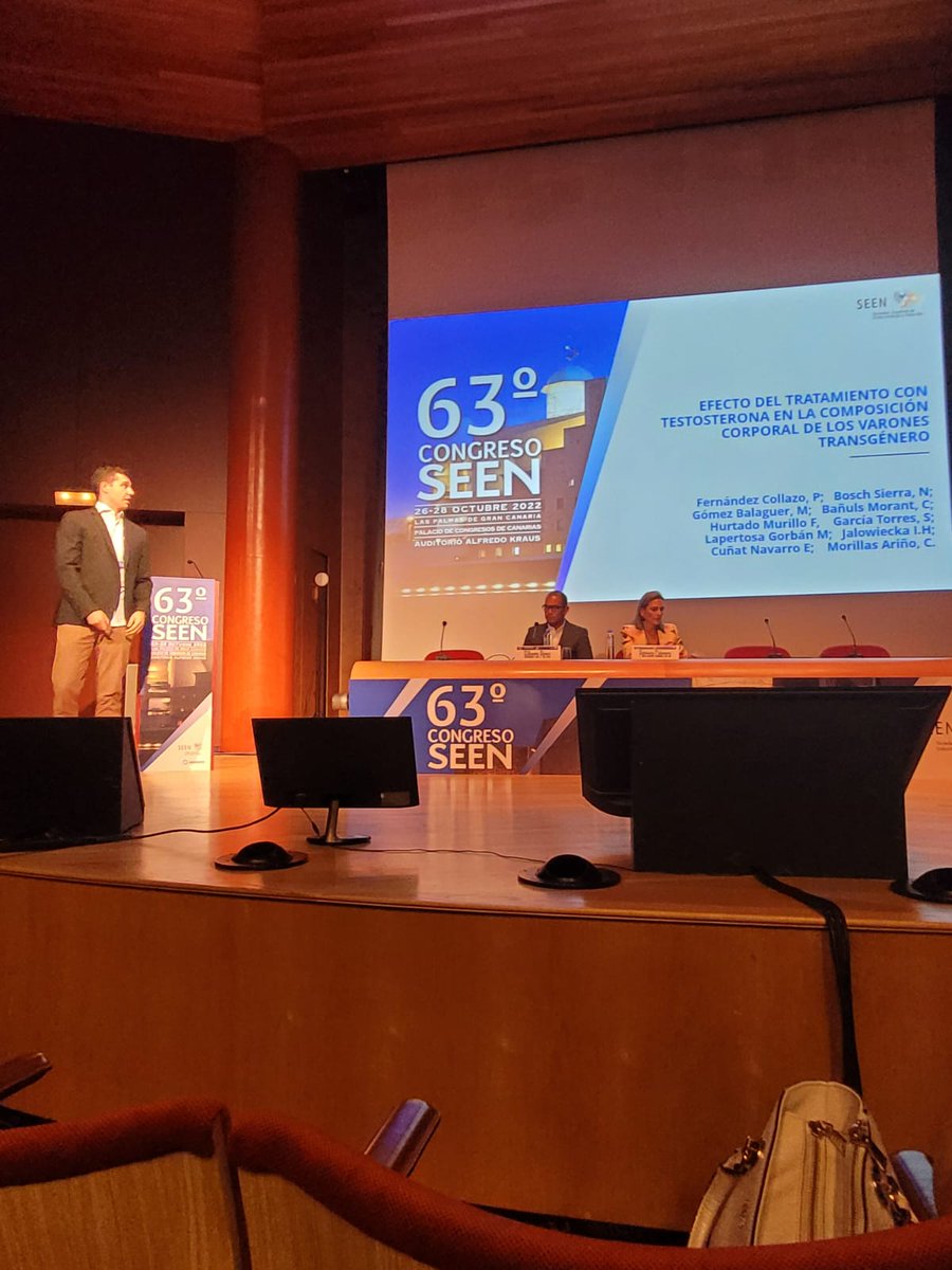 MsLaura2's tweet photo. Excelentes comunicaciones orales desde el grupo de identidad de género de la @sociedadSEEN. Una puesta al día de las evidencias generadas en la práctica clínica de los diferentes centros dedicados a la atención sanitaria de las personas trans*. #SEEN2022
#EmbajadorSEEN https://t.co/bfbNggmPbh